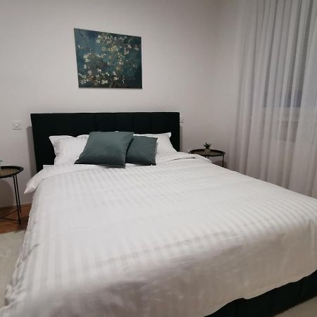 Family Apartment טוזלה מראה חיצוני תמונה